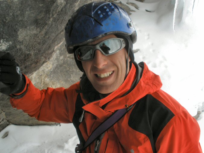 Rebruyant 028.jpg - Dans la grotte ferme de glaons, le 1er relais